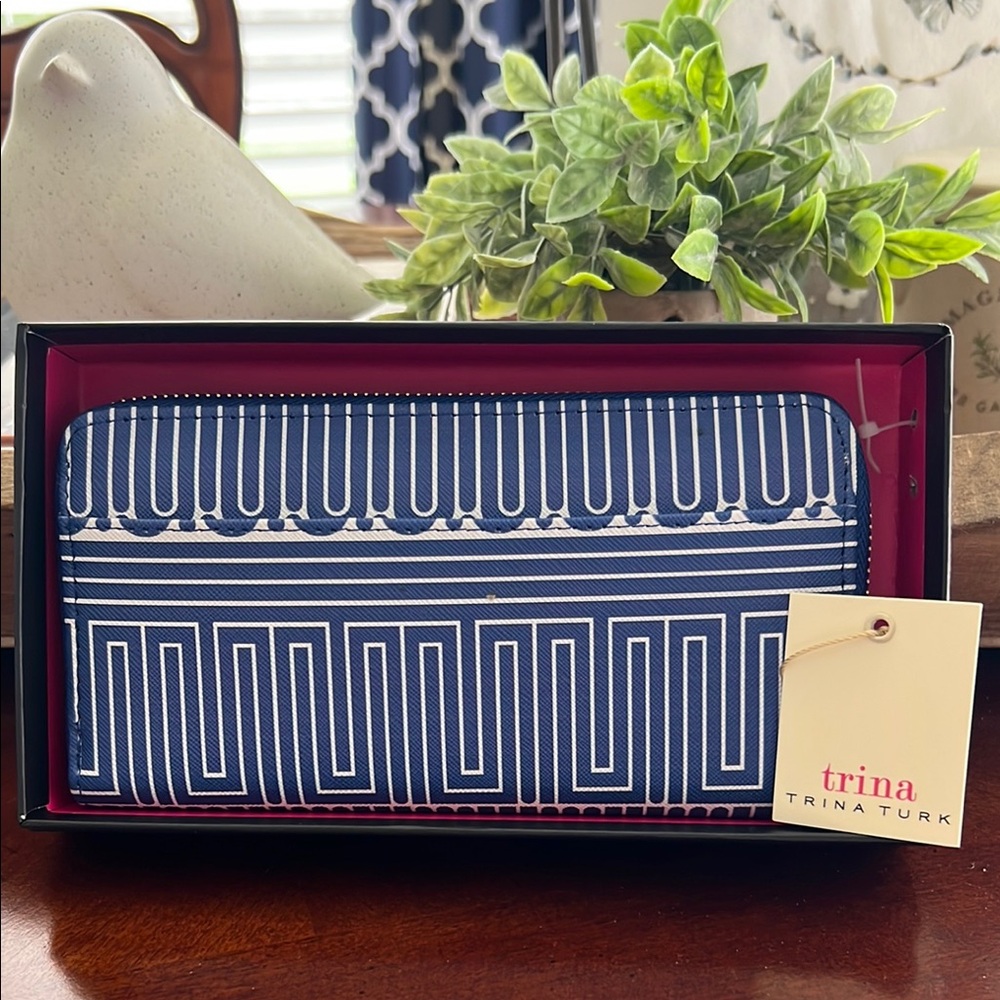 Trina Turk Navy and White Geometric Wallet